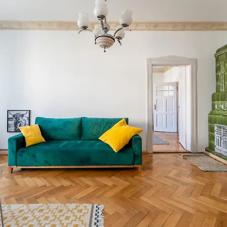 Apartament Slow W Pieknej Kamienicy - 6 Osobowy, 2 Balkony - Space Apart * Jelenia Gora